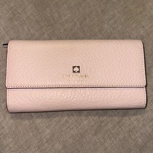 Kate Spade Pale Pink Wallet ♠️